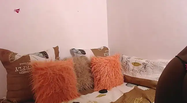 Snapshot of victora3 chatting on March 20, 12:08 am victora3 online show from March 20, 12:08 am