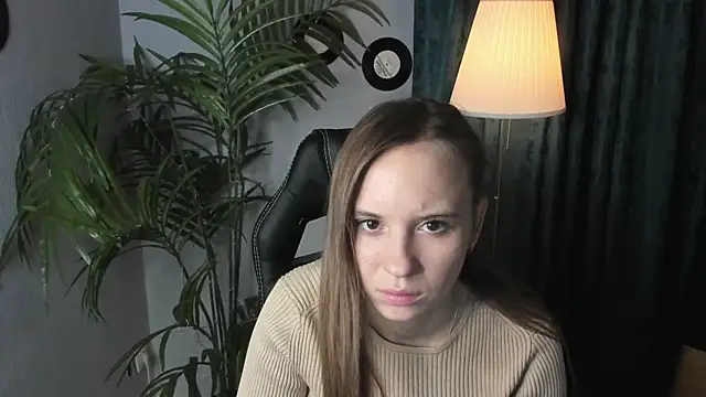 Snapshot of Lika_0ne chatting on March 11, 12:17 pm Lika 0ne online show from March 11, 12:17 pm