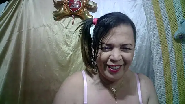 alina maturehot online show from March 19, 7:38 pm