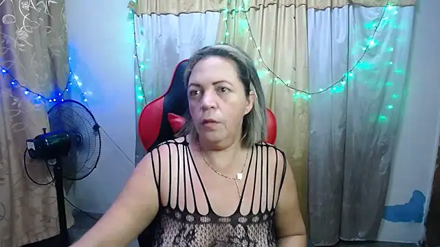 alina maturehot online show from September 21, 7:10 am