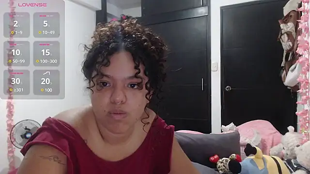 Snapshot of Anitta_bell chatting on February 18, 12:48 am Anitta bell online show from February 18, 12:48 am
