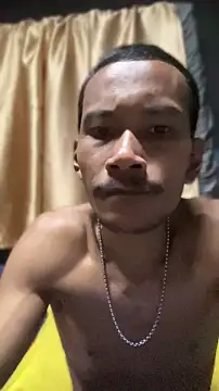 Snapshot of man99-9 chatting on April 20, 5:48 pm man99-9 online show from April 20, 5:48 pm