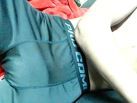 Snapshot of man99-9 chatting on May 27, 7:33 pm man99-9 online show from May 27, 7:33 pm
