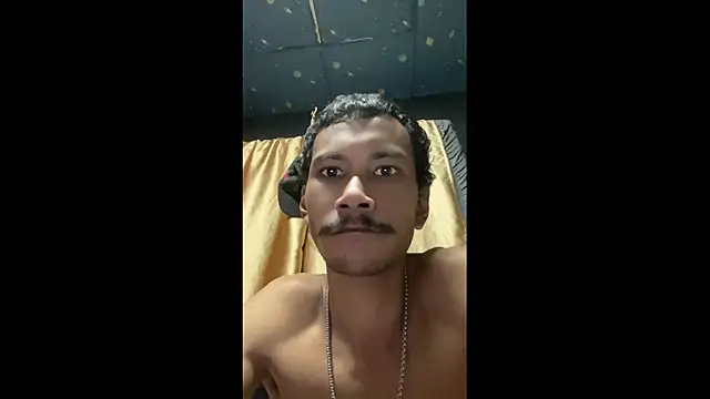 Snapshot of man99-9 chatting on July 7, 5:17 pm man99-9 online show from July 7, 5:17 pm