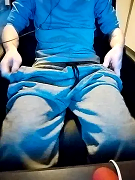 ReflectingAlly72 online show from March 9, 9:13 am