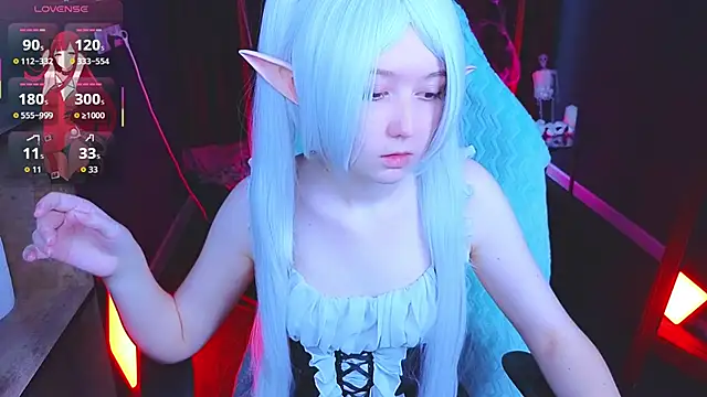 Snapshot of MizukiNoYoru chatting on October 31, 10:49 am MizukiNoYoru online show from October 31, 10:49 am