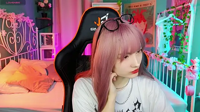 Akemi Sora  online show from March 5, 3:07 pm