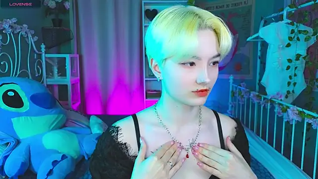 Akemi Sora  online show from March 20, 3:25 pm