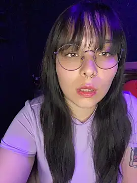 Snapshot of Solo_yoss chatting on May 30, 7:05 am Solo yoss online show from May 30, 7:05 am