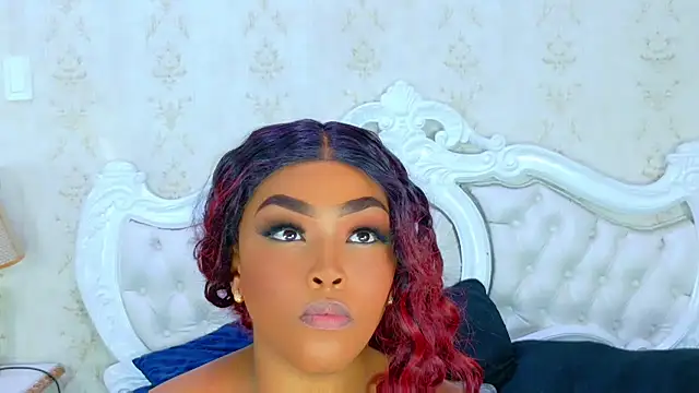 TianahGlow online show from November 6, 2:12 am