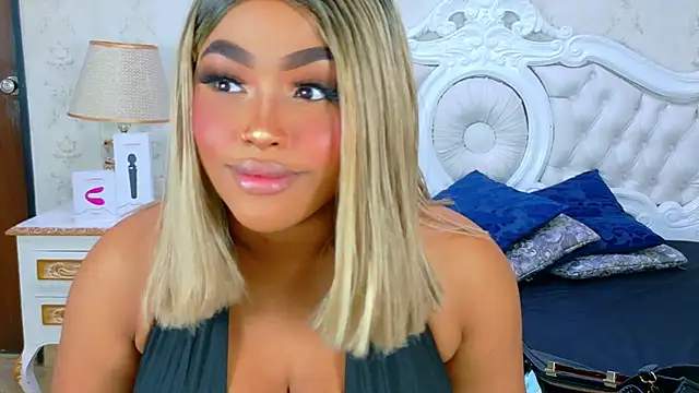 TianahGlow online show from November 27, 8:33 pm