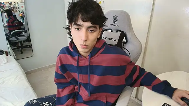 salvatore montt online show from November 29, 6:44 pm