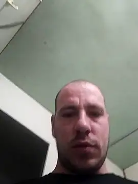 jarous32- online show from February 12, 5:47 am