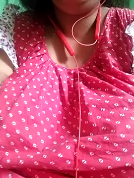 Snapshot of Lizza_boudi chatting on February 27, 9:00 am Lizza boudi online show from February 27, 9:00 am