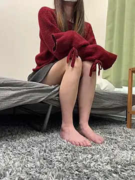 Snapshot of YARASERO-kun chatting on February 23, 5:56 am YARASERO-kun online show from February 23, 5:56 am