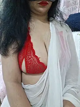 Jassi Does online show from June 6, 8:46 pm