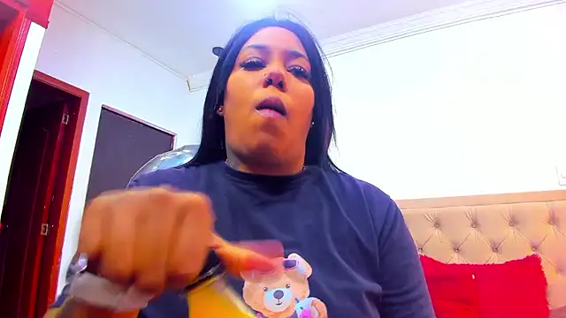 emma purple  online show from January 14, 5:29 pm