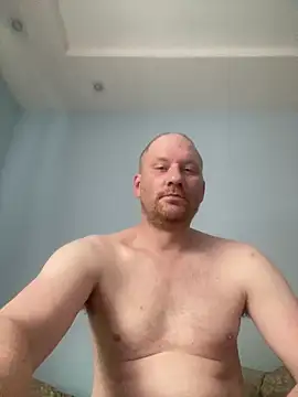 Snapshot of Krzysiekg123 chatting on February 15, 1:20 pm Krzysiekg123 online show from February 15, 1:20 pm