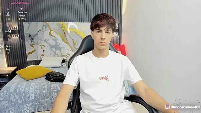 Estiv18  online show from March 9, 2:21 pm