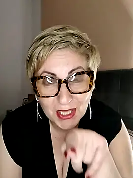 Snapshot of Pumabionda chatting on March 1, 7:48 pm Pumabionda online show from March 1, 7:48 pm