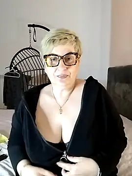 Snapshot of Pumabionda chatting on March 18, 2:15 pm Pumabionda online show from March 18, 2:15 pm