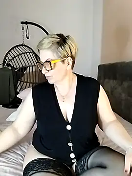 Snapshot of Pumabionda chatting on March 20, 9:35 pm Pumabionda online show from March 20, 9:35 pm