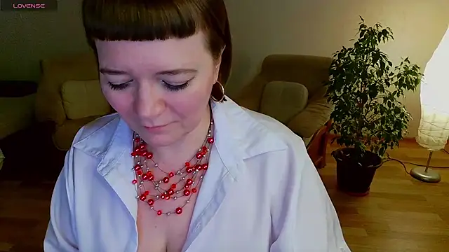 Snapshot of LizaMilfa chatting on February 21, 4:16 pm LizaMilfa online show from February 21, 4:16 pm