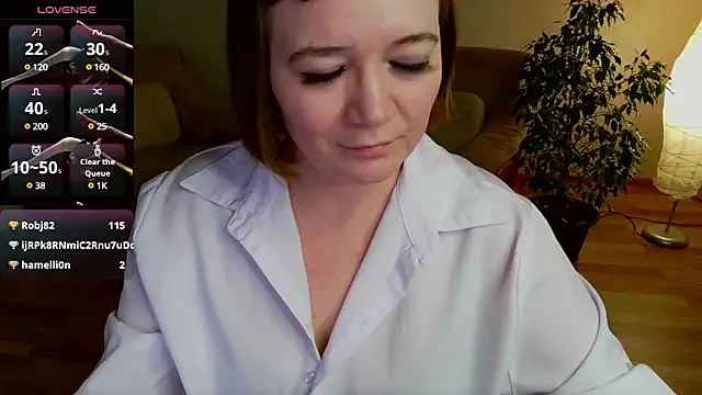 Snapshot of LizaMilfa chatting on February 22, 2:19 pm LizaMilfa online show from February 22, 2:19 pm