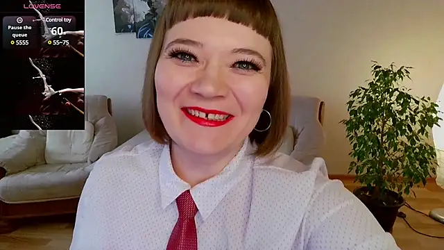 Snapshot of LizaMilfa chatting on March 20, 6:41 am LizaMilfa online show from March 20, 6:41 am