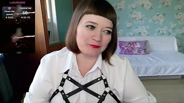 Snapshot of LizaMilfa chatting on September 15, 10:48 am LizaMilfa online show from September 15, 10:48 am