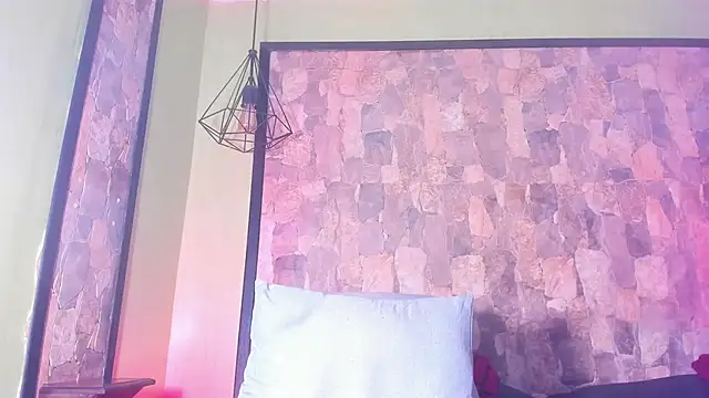 RyanGreys online show from March 2, 3:05 pm