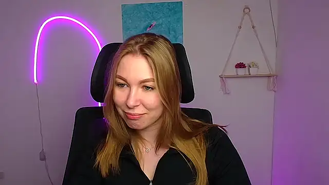 Dana flowers online show from April 7, 12:49 pm