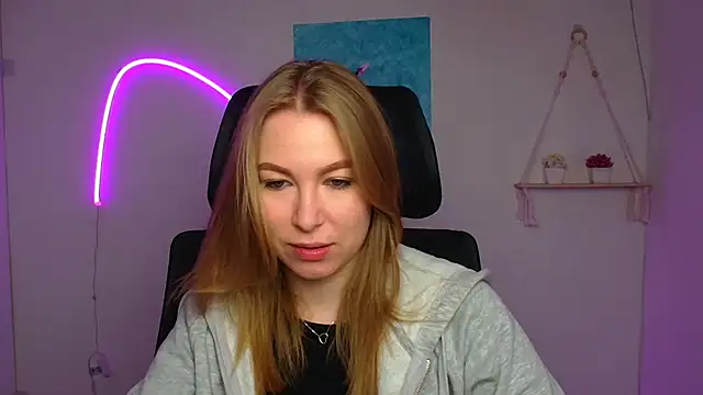 Dana flowers online show from April 21, 5:25 am