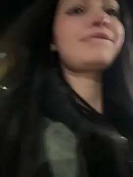 lunalovelee online show from November 10, 1:54 pm