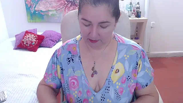 leonela 69 online show from March 20, 1:21 am