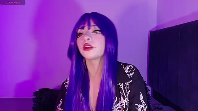 Snapshot of purplelilith3 chatting on August 1, 4:06 pm purplelilith3 online show from August 1, 4:06 pm