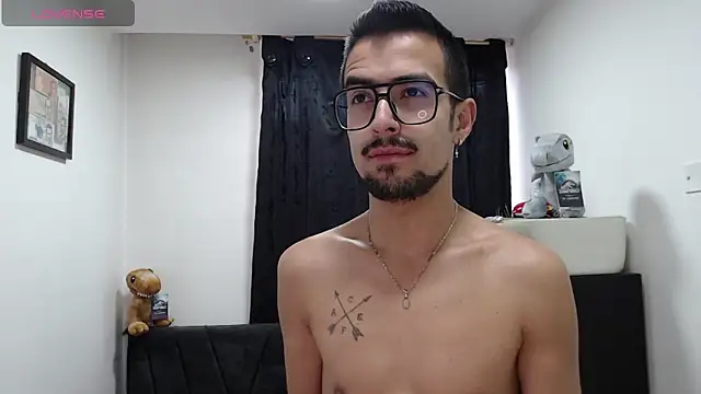 Demian val online show from February 17, 12:12 pm