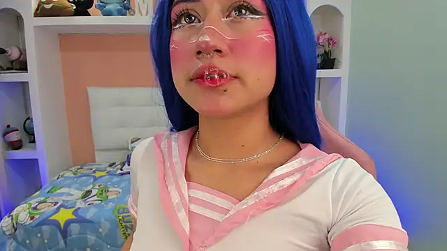 miss   megan online show from September 26, 2:37 am