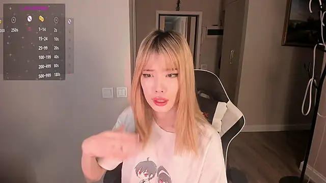 Pakk Minni online show from March 12, 1:08 pm