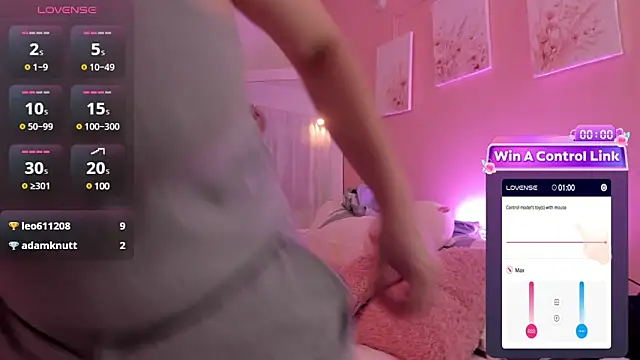 Snapshot of PamelaBliss chatting on March 14, 12:18 pm PamelaBliss online show from March 14, 12:18 pm