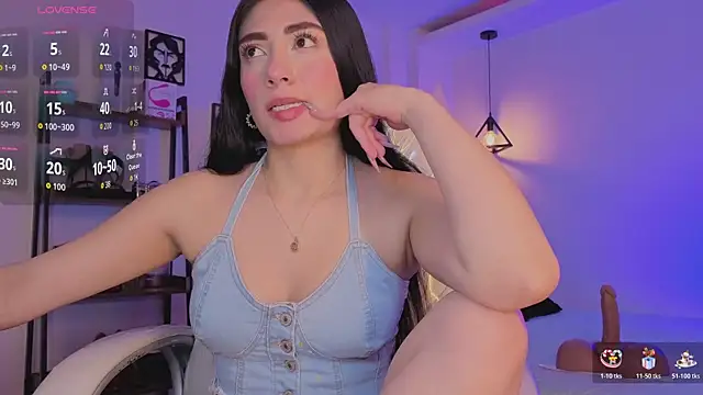 Snapshot of Miller_Vanessa_ chatting on November 24, 8:41 pm Miller Vanessa online show from November 24, 8:41 pm