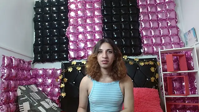 Snapshot of poisondost_hot chatting on February 14, 4:52 pm poisondost hot online show from February 14, 4:52 pm