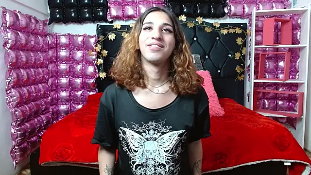 Snapshot of poisondost_hot chatting on February 19, 7:59 pm poisondost hot online show from February 19, 7:59 pm