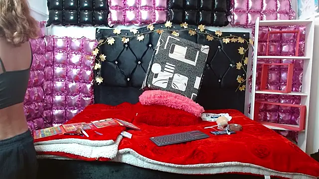 Snapshot of poisondost_hot chatting on March 2, 5:04 pm poisondost hot online show from March 2, 5:04 pm