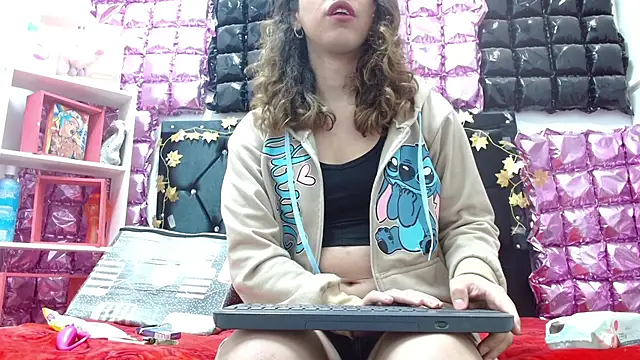 Snapshot of poisondost_hot chatting on September 26, 12:53 pm poisondost hot online show from September 26, 12:53 pm