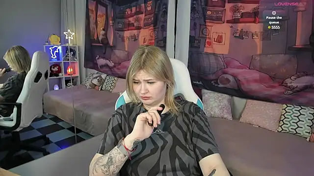 MargoBryan online show from March 11, 1:34 pm