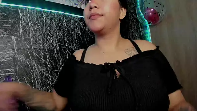 Bellota Girl online show from March 9, 9:57 pm