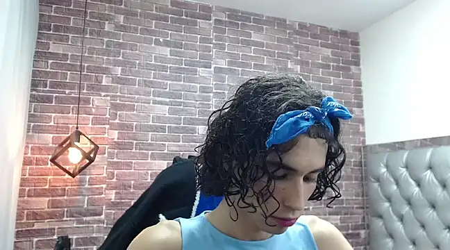 andrea ocasio online show from February 15, 1:27 pm