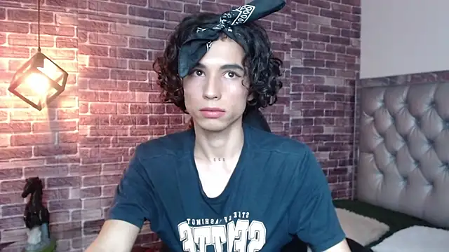 andrea ocasio online show from February 17, 12:38 pm