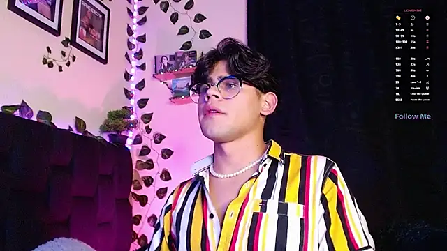 isaac-saenz online show from March 9, 9:46 am